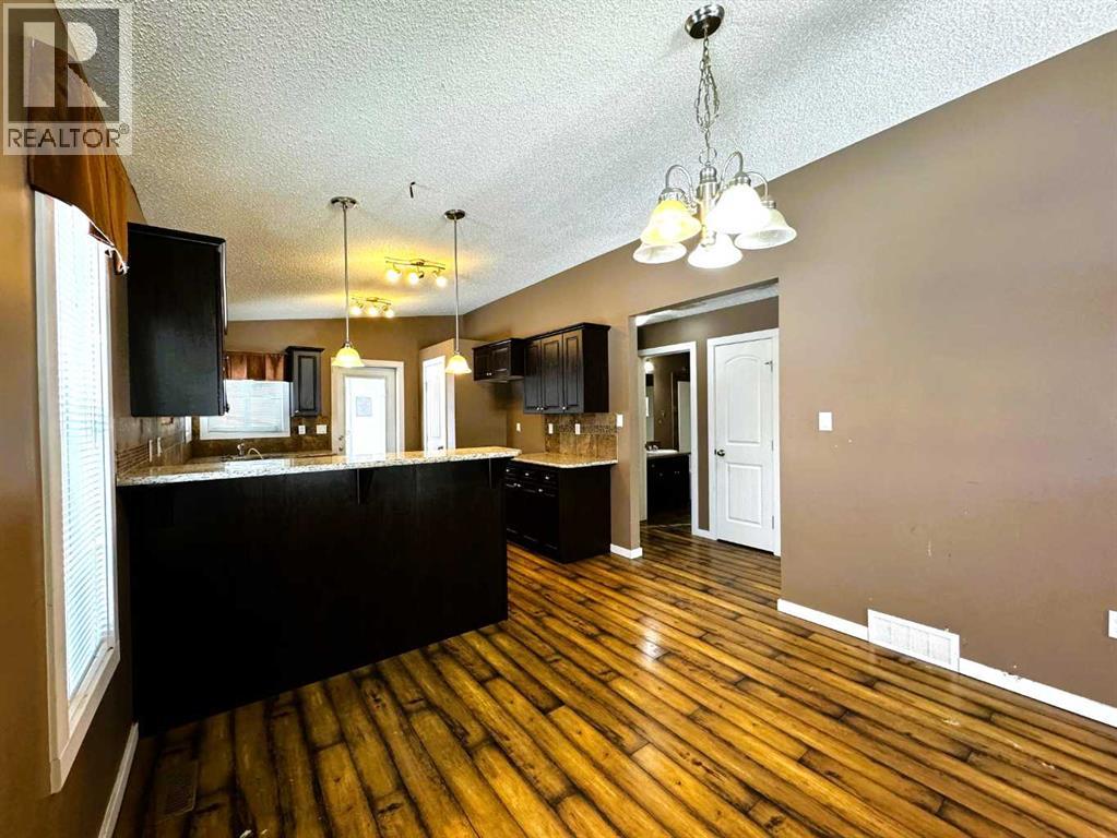 4320 Caribou Crescent - 12