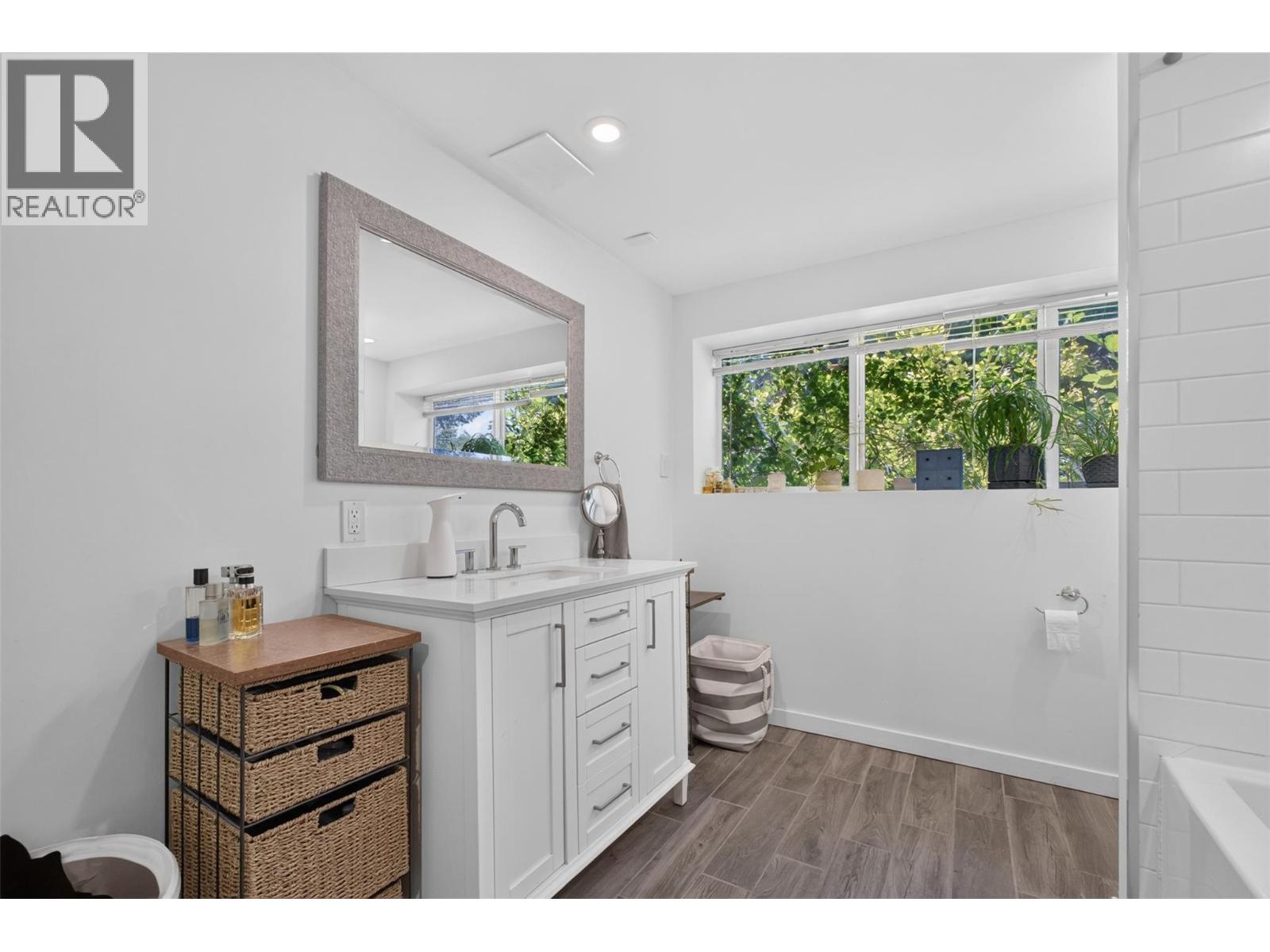 2725 Guidi Road - Image 50