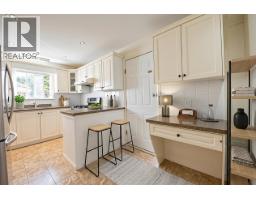 4885 Baldwin Street, Vancouver, BC V5N5B8 Photo 8