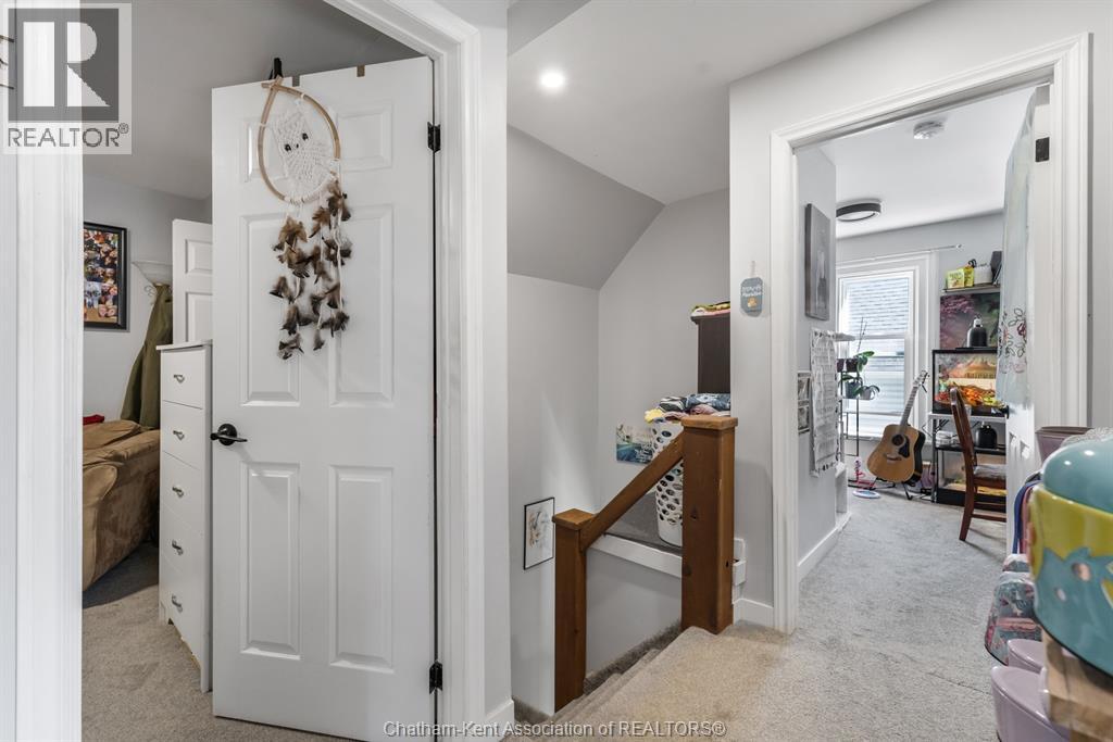 5 Tiffany STREET - 34