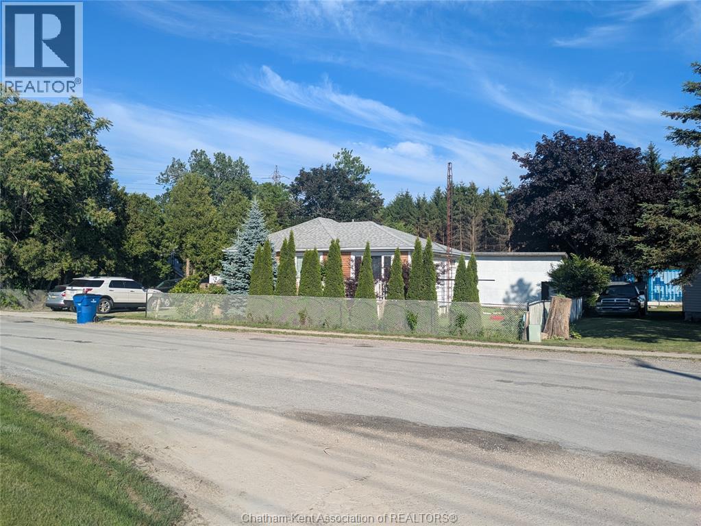284 Colborne STREET - 2
