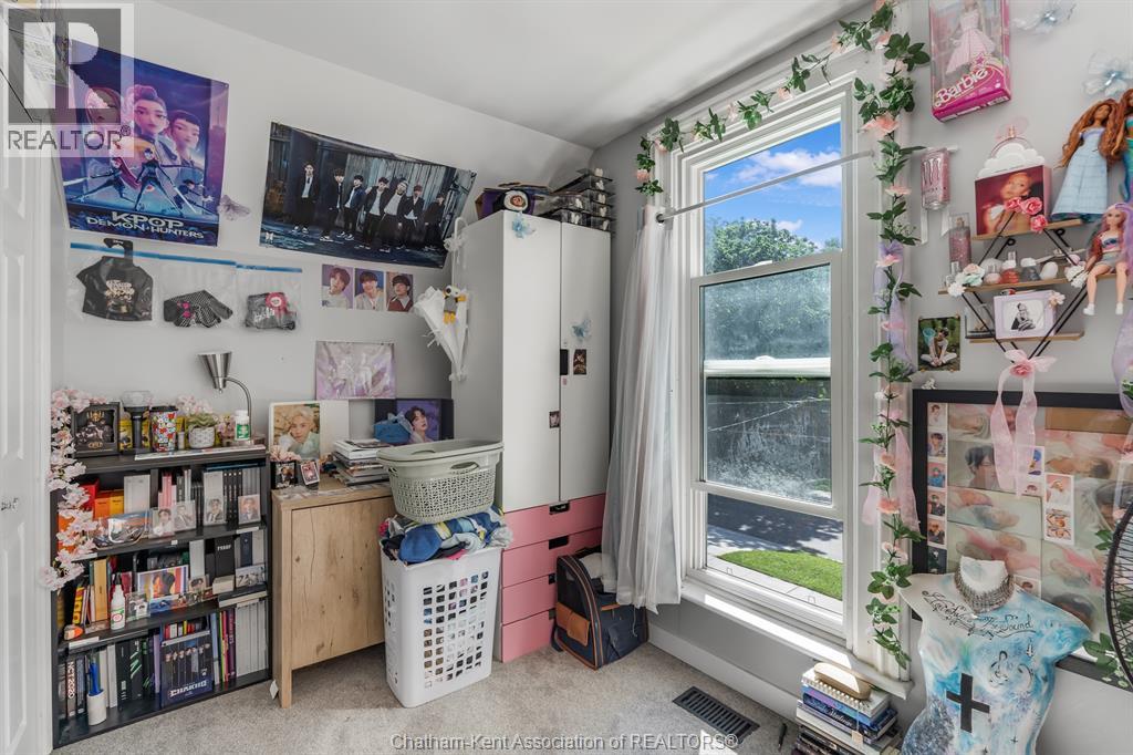 5 Tiffany STREET - 33