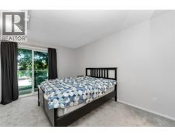 212 2022 Foul Bay Rd, Victoria, BC V8R5A9 Photo 11