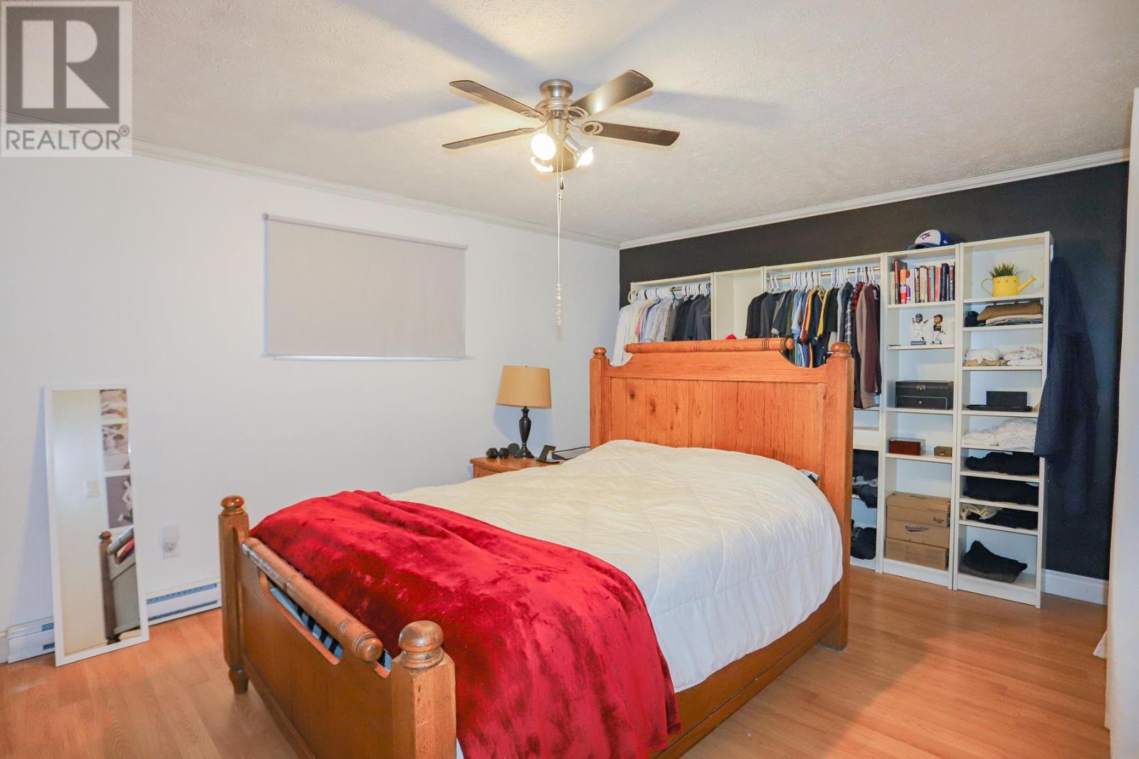 34 Robin ST - 18