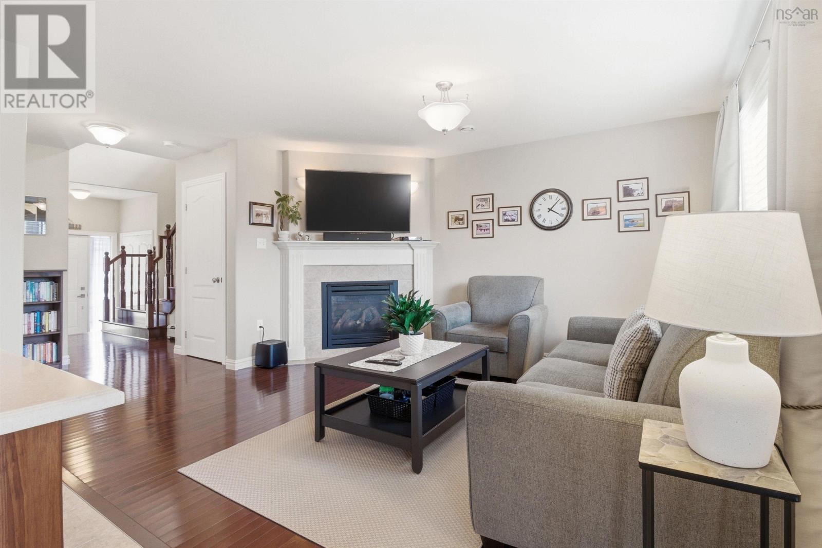 43 Fathom Court - 14