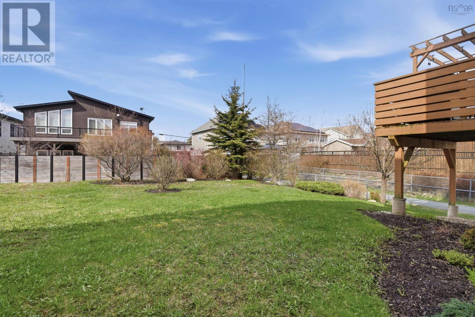 43 Fathom Court - 43