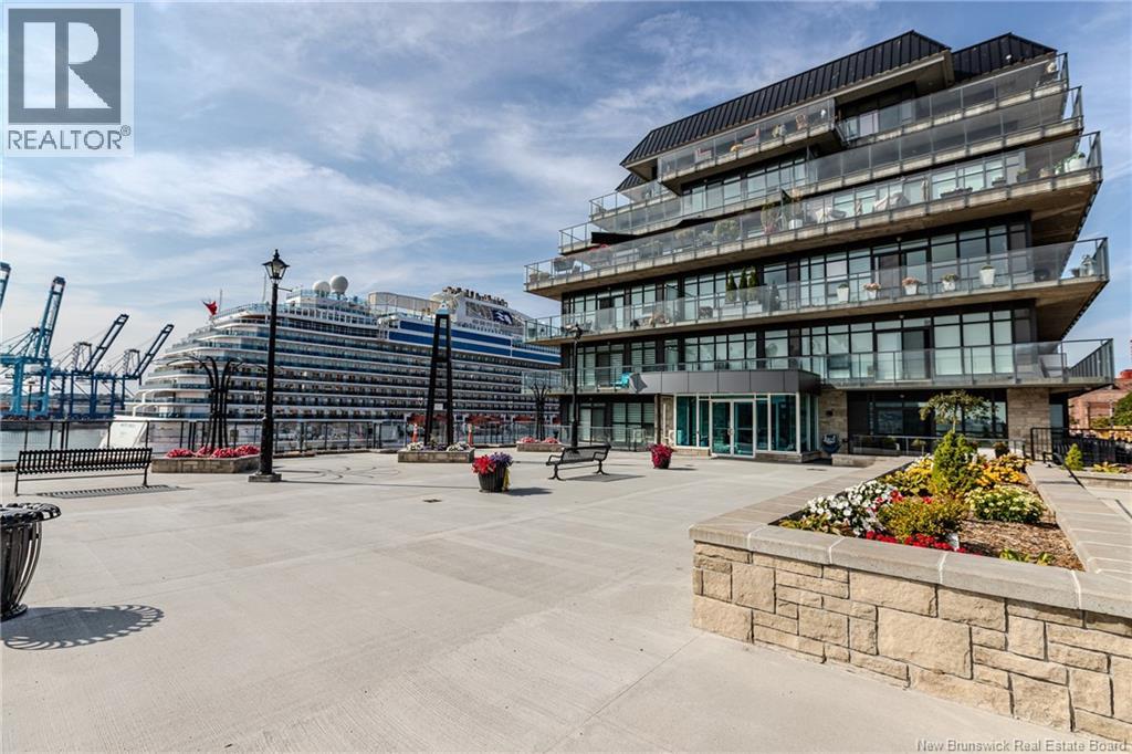 #117 243 Prince William Street - 17