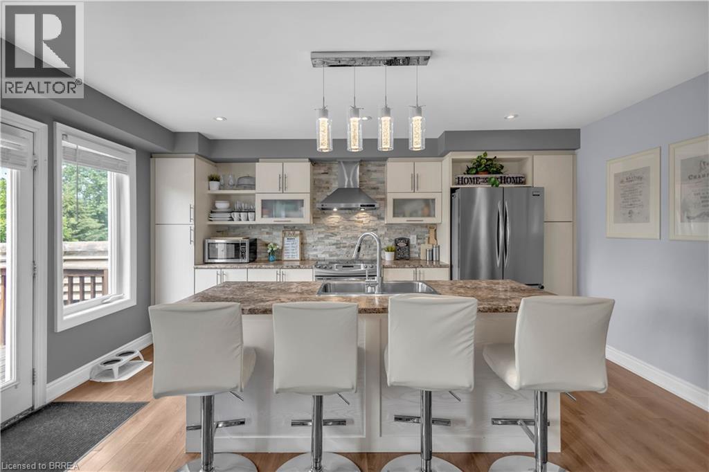 50 BISSET Avenue - 12