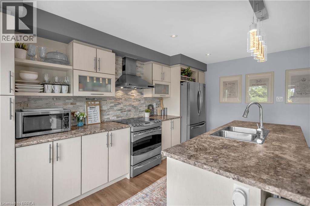 50 BISSET Avenue - 13