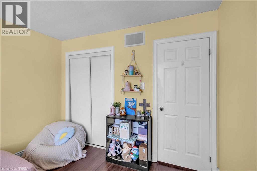 50 BISSET Avenue - 28