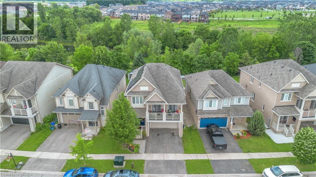 50 BISSET Avenue - 44