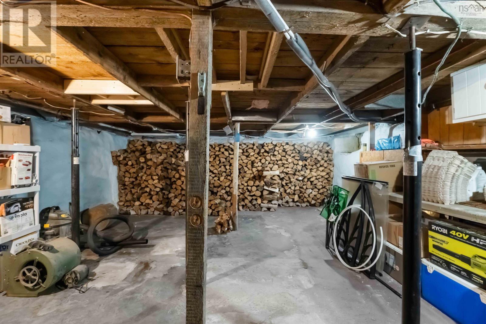 31 Overcove Road - 37