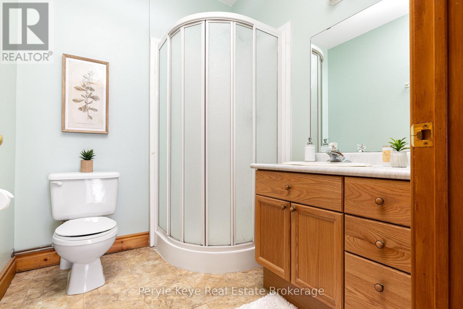 200 EDGEMERE ROAD - Image 40