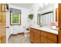 200 Edgemere Road, Huntsville, ON P0B1L0 Photo 28