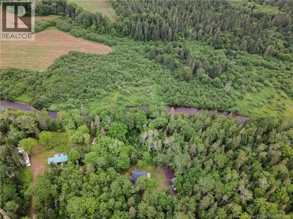 76 Back Road - Image 34