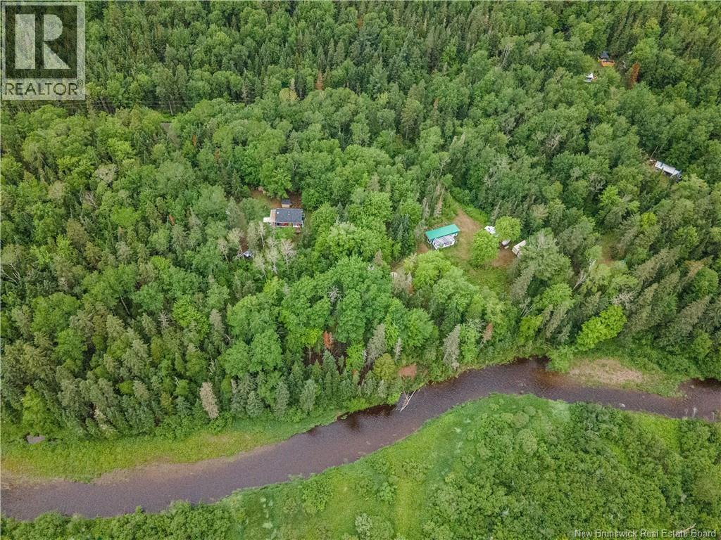 76 Back Road - Image 32