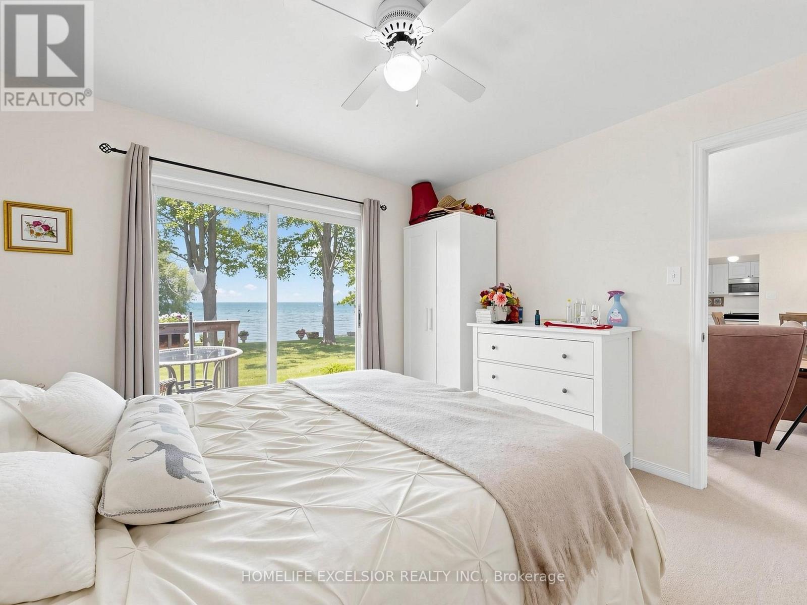 2156 LAKESHORE DRIVE - 12