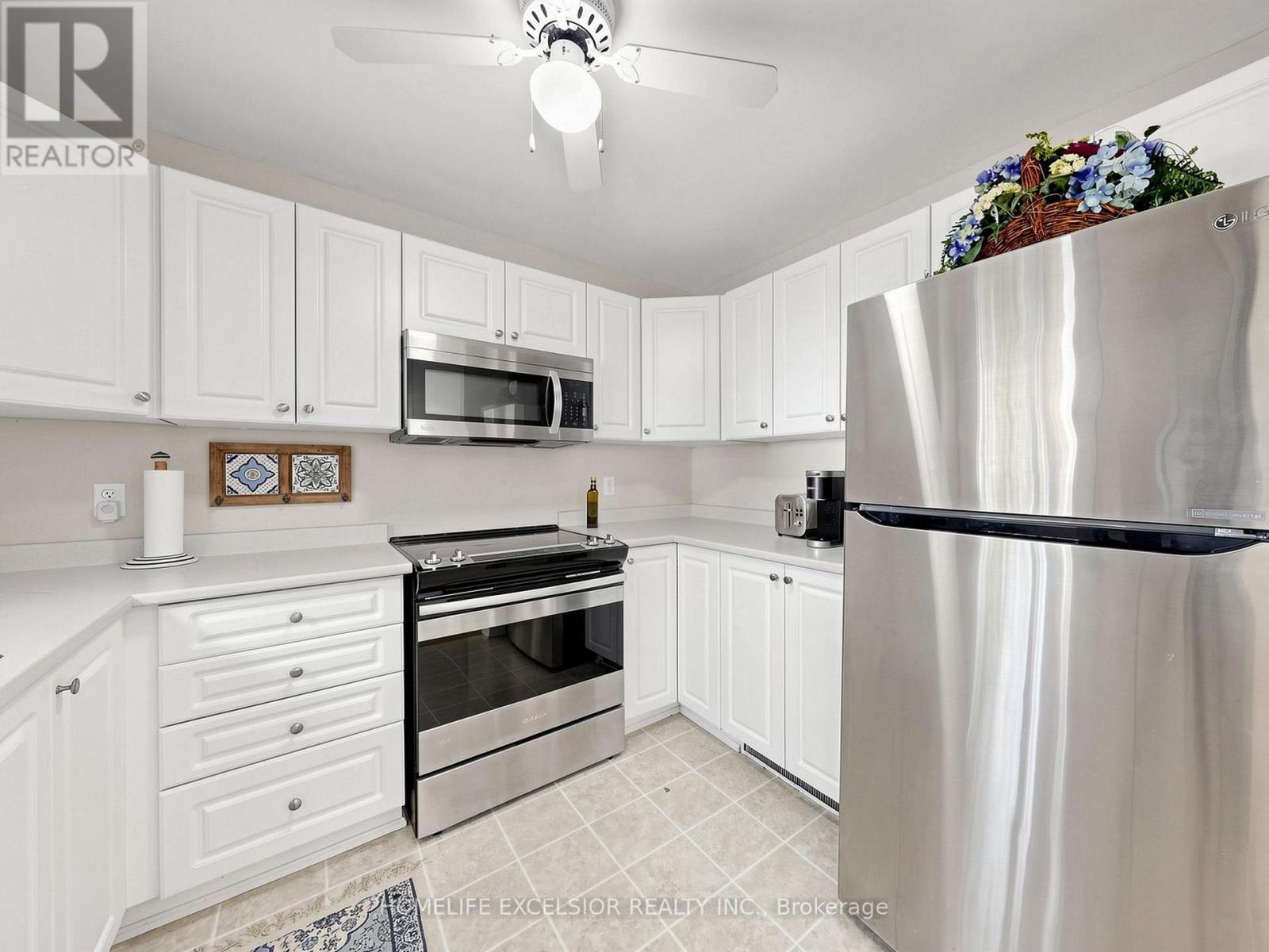 2156 LAKESHORE DRIVE - 20