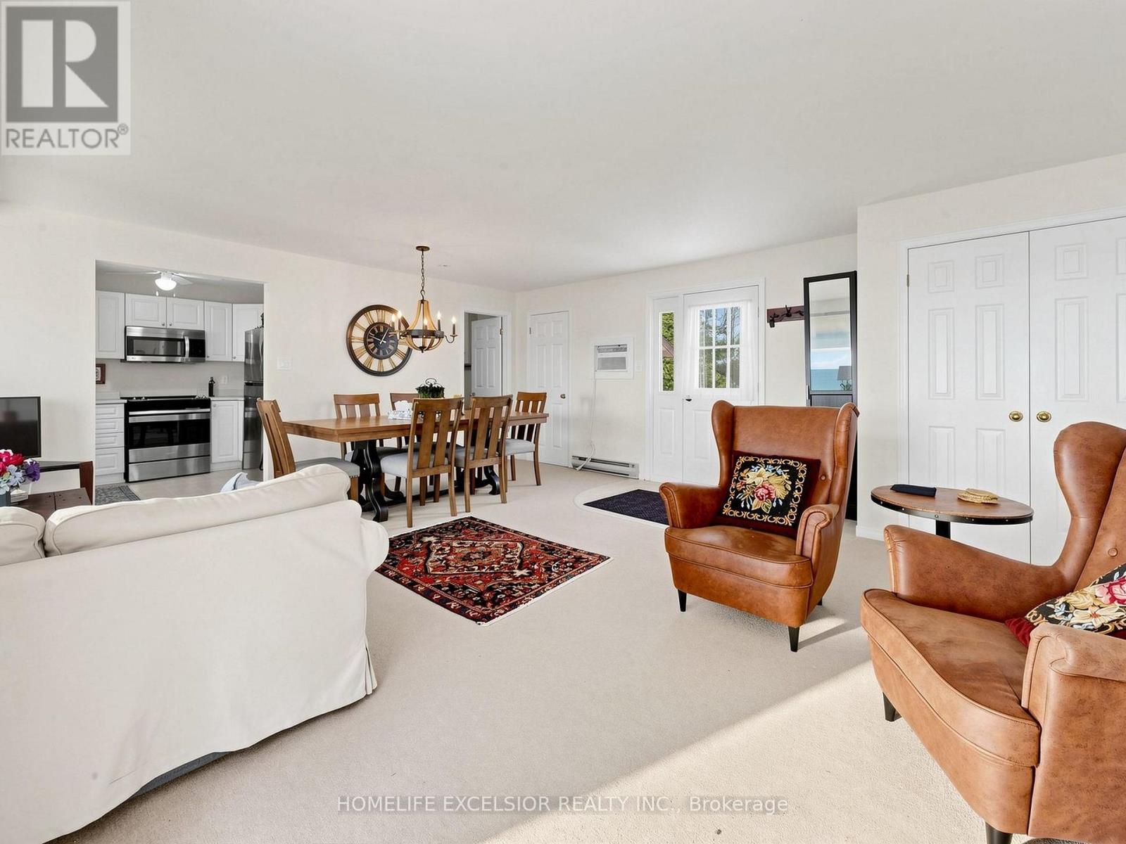 2156 LAKESHORE DRIVE - 22