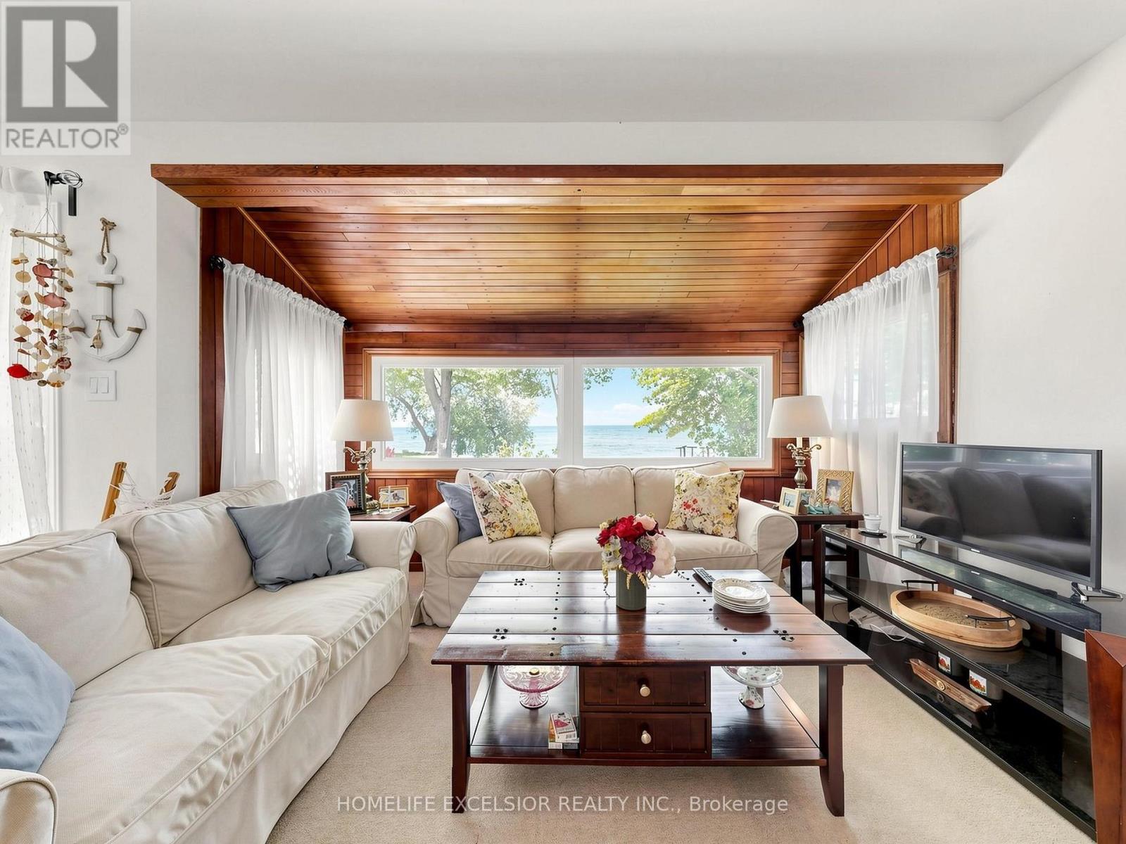 2156 LAKESHORE DRIVE - 25