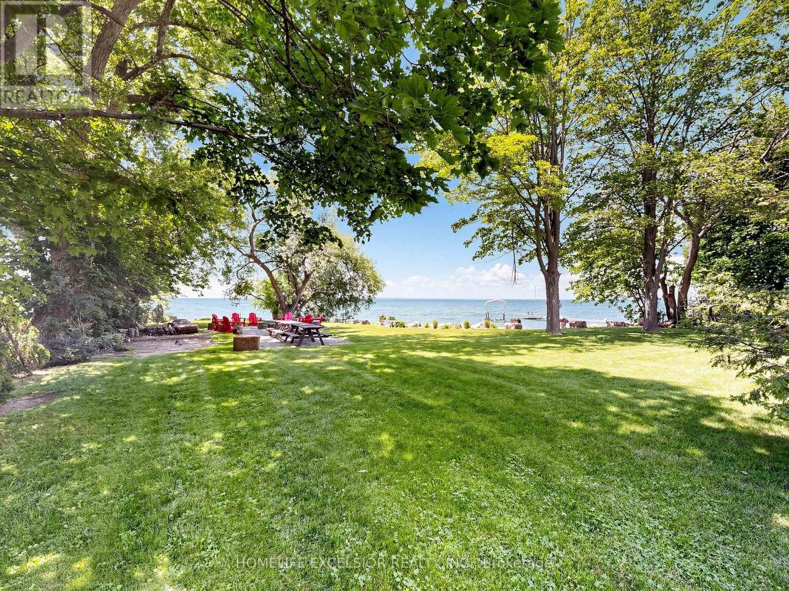 2156 LAKESHORE DRIVE - 32