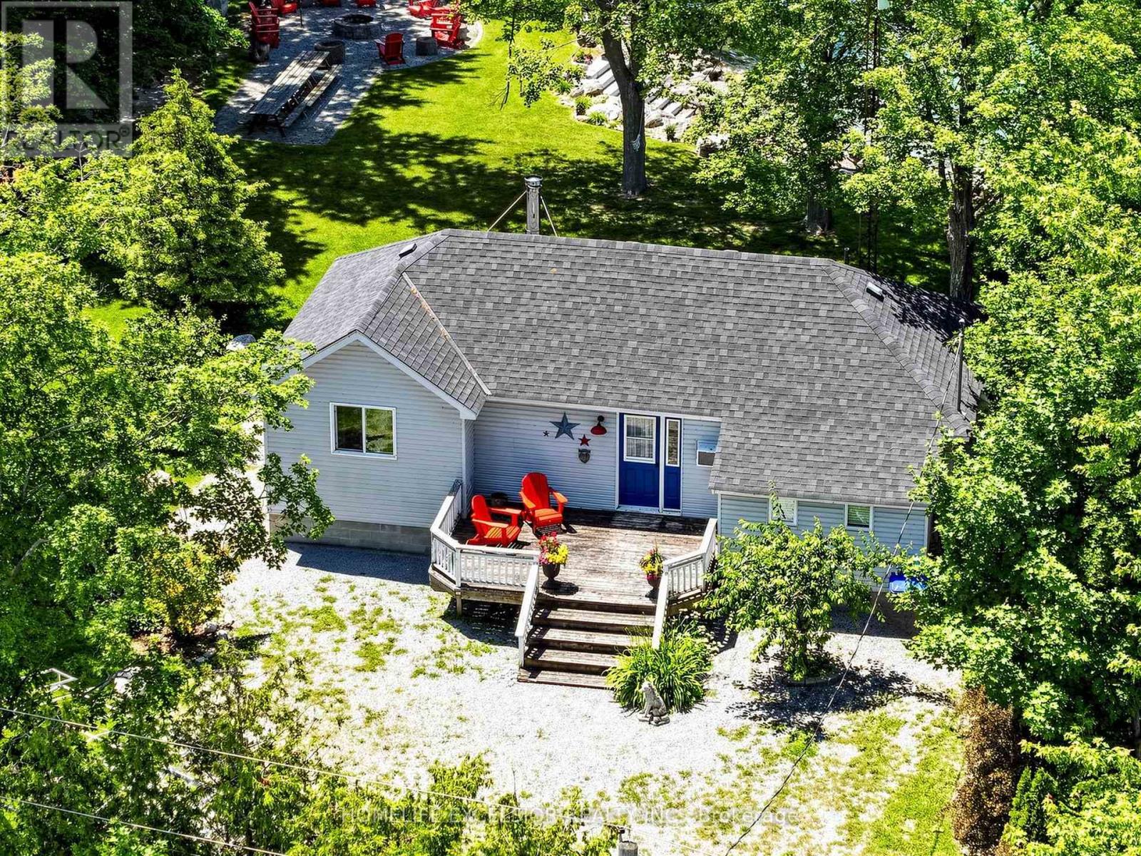 2156 LAKESHORE DRIVE - 35