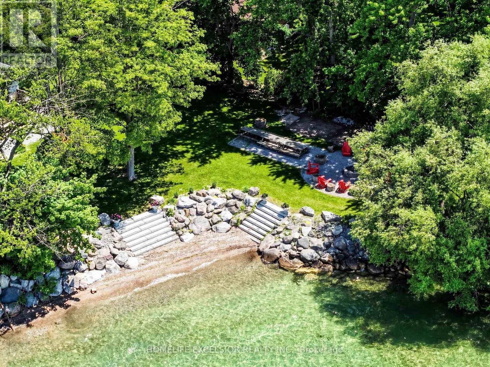 2156 LAKESHORE DRIVE - 5