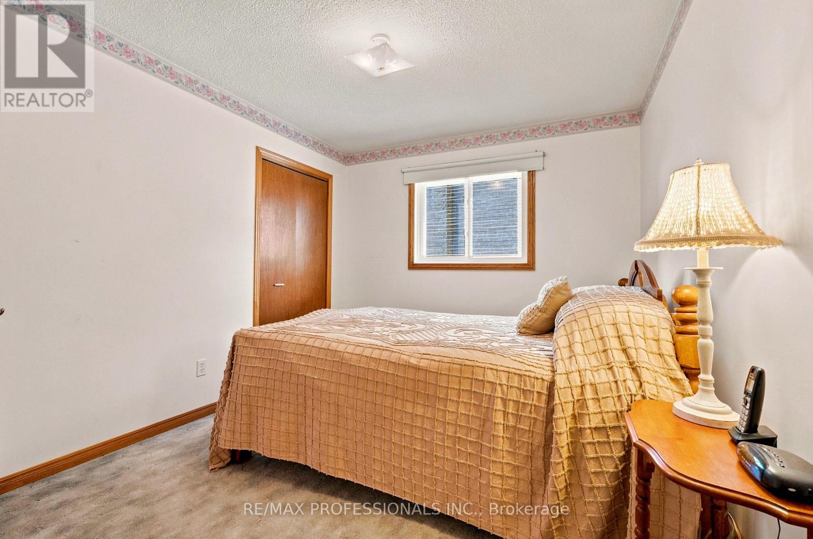 581 21ST AVENUE - 27
