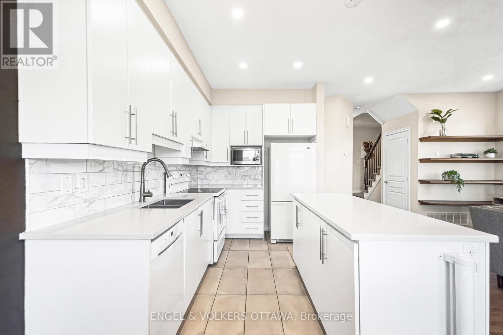 579 VIA MATTINO WAY - 18