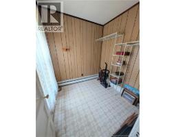 upper unit extra room off bedroom 3
