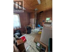 storage/ laundry upper unit