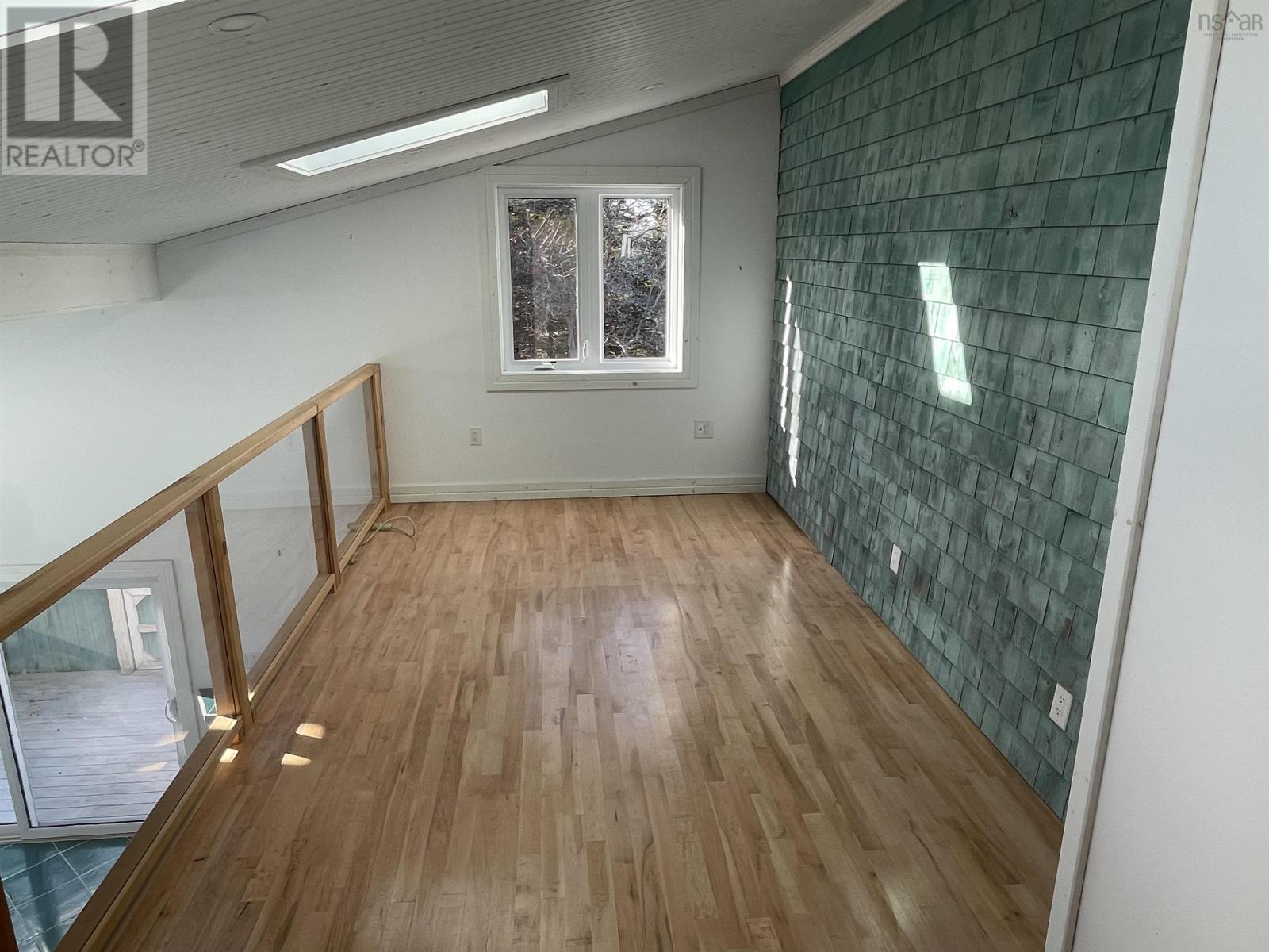 3067 320 Highway - 27