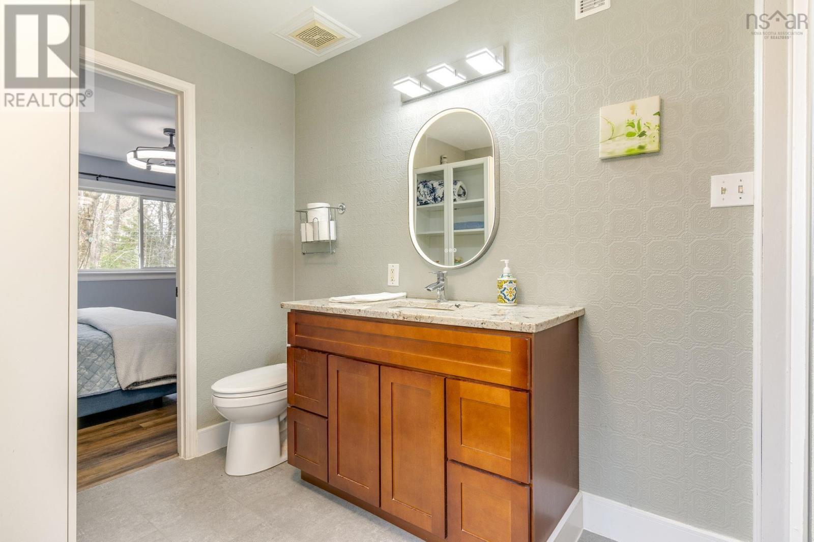9 Belmore Dr - 22