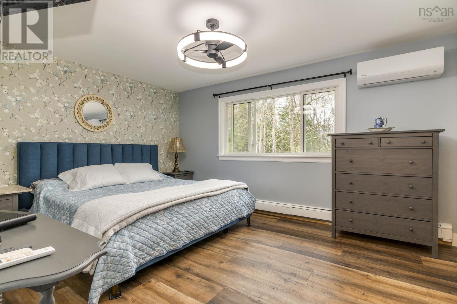 9 Belmore Dr - 15