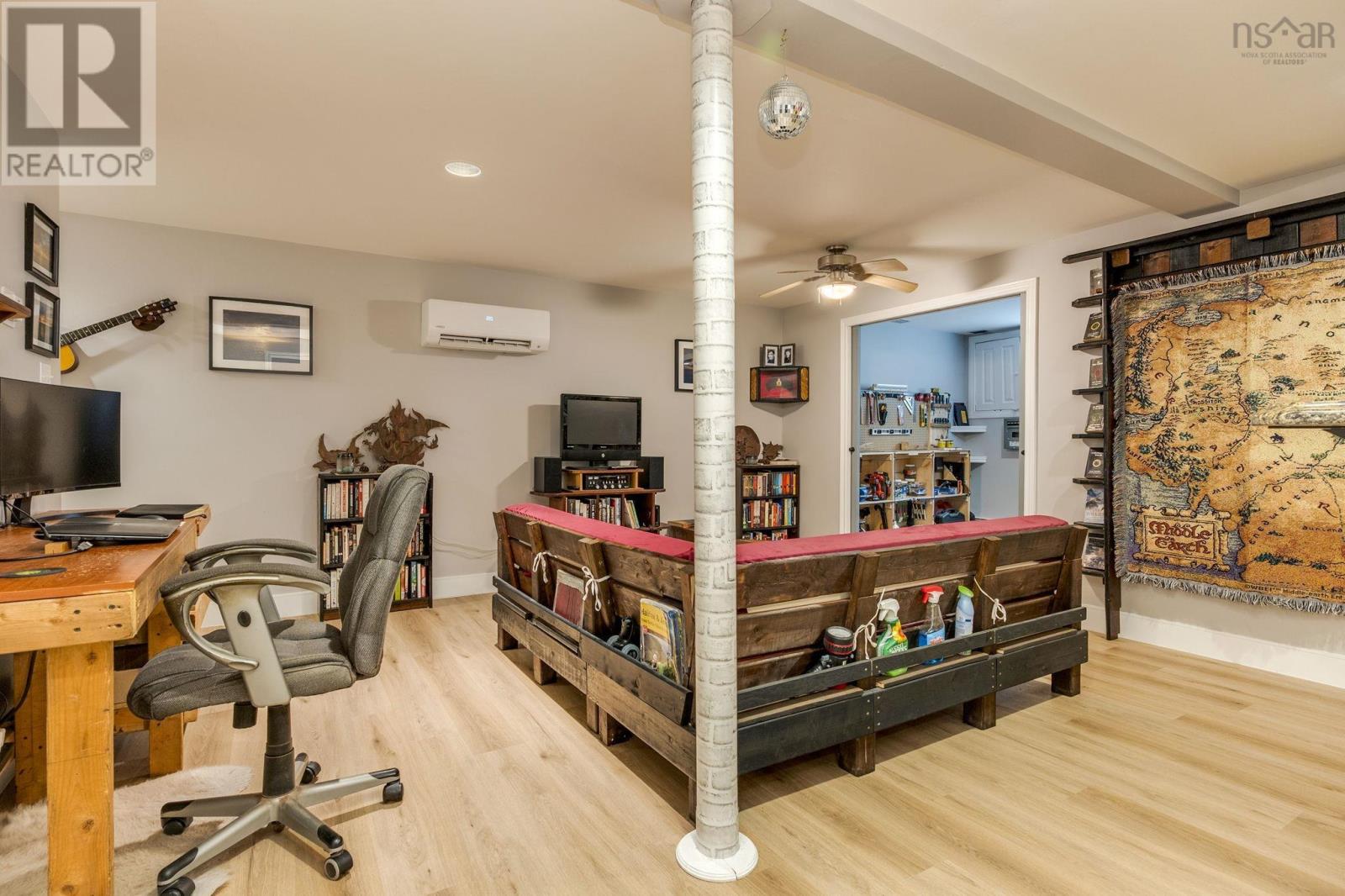 9 Belmore Dr - 27