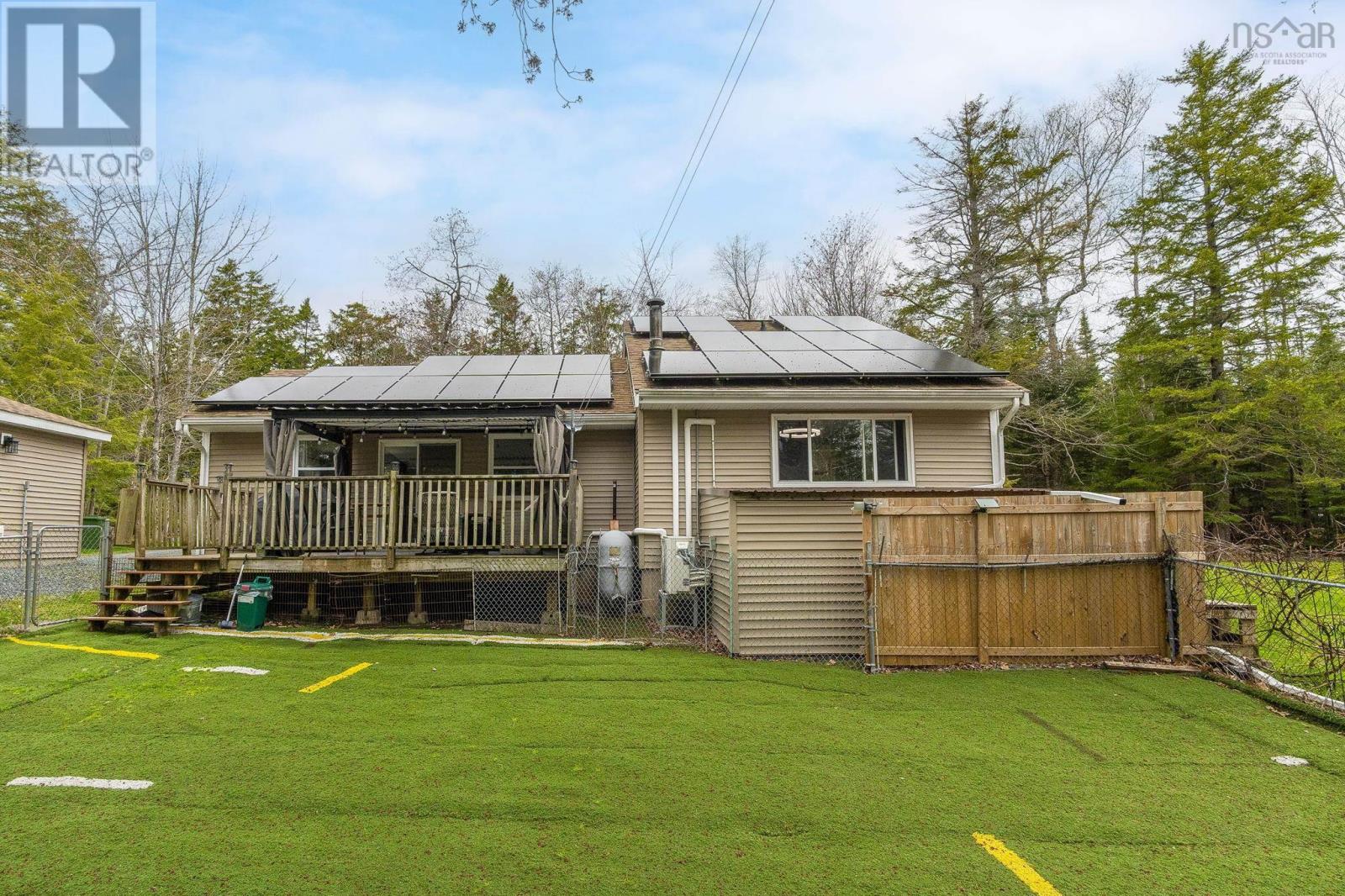 9 Belmore Dr - 36