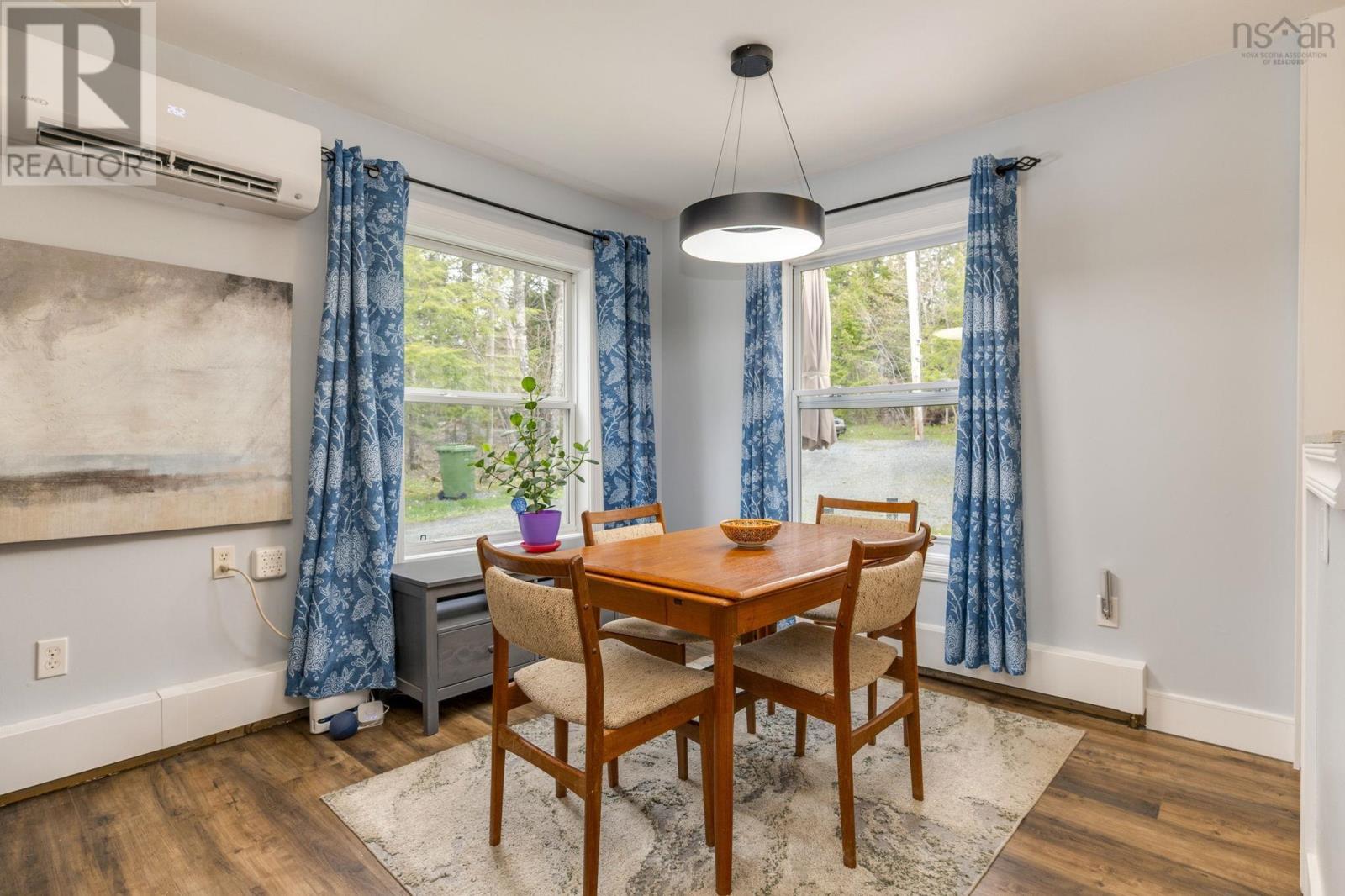 9 Belmore Dr - 8