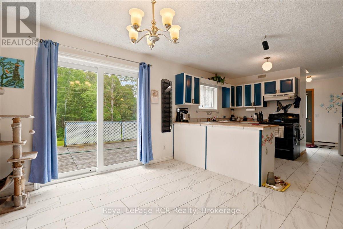 111466 GREY RD 14 - 17