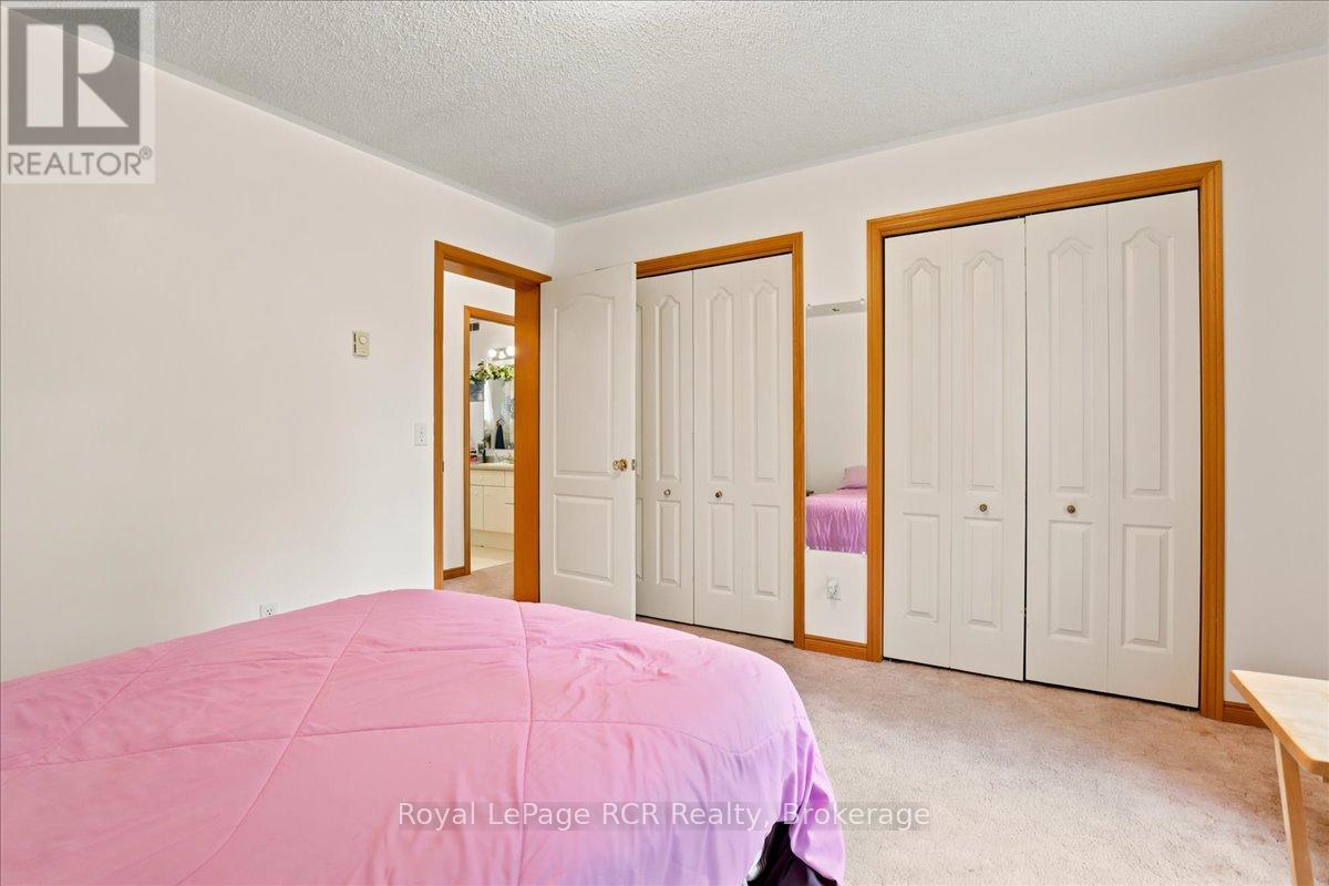 111466 GREY RD 14 - 22