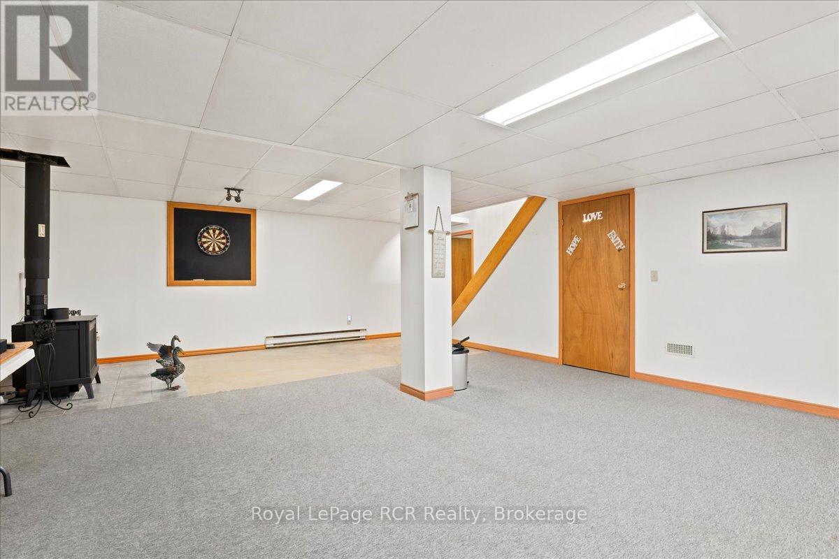 111466 GREY RD 14 - 28