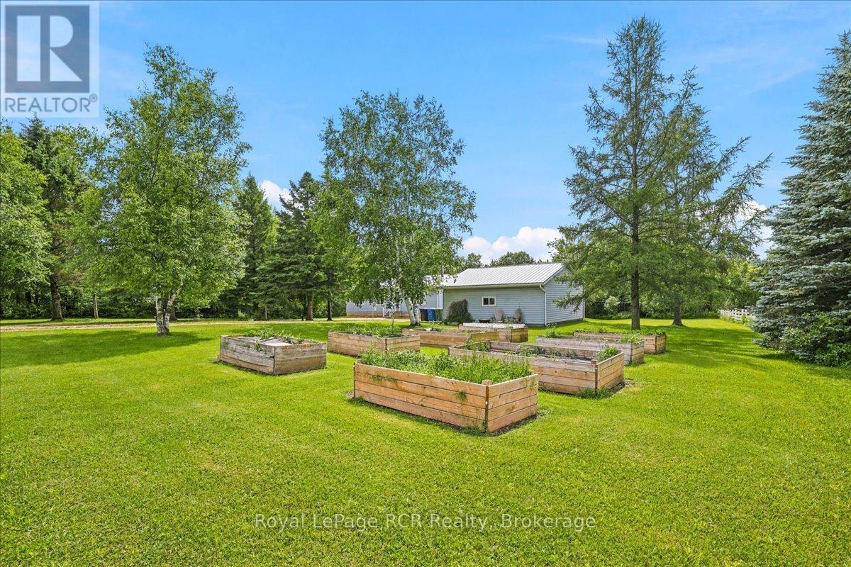 111466 GREY RD 14 - 36