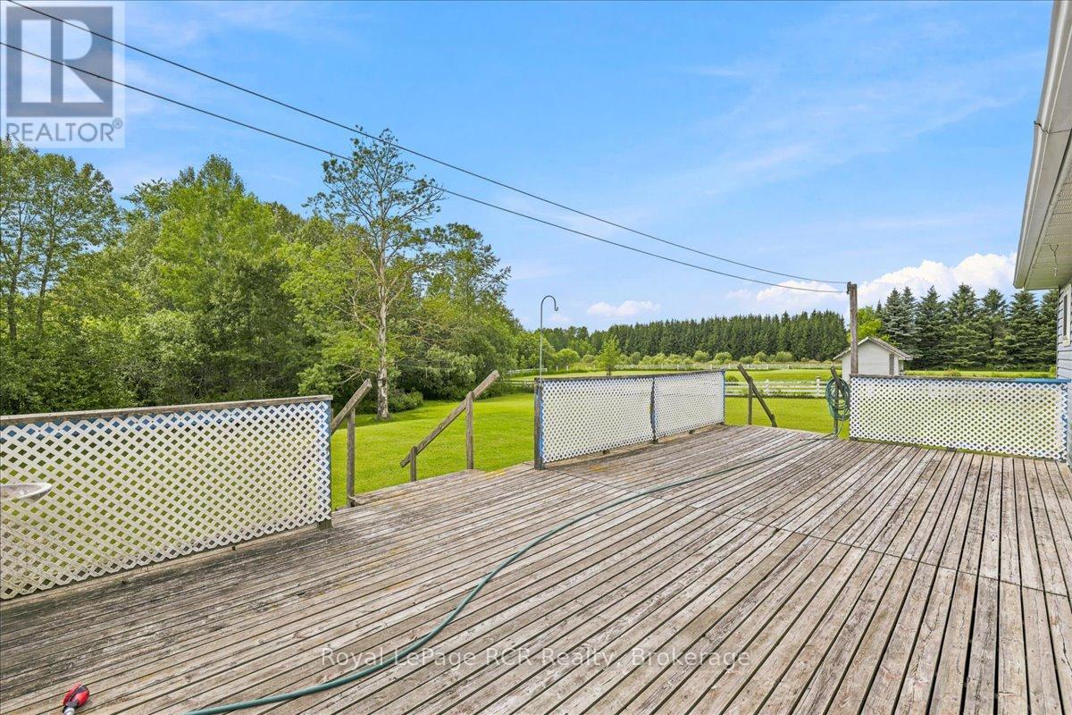 111466 GREY RD 14 - 42
