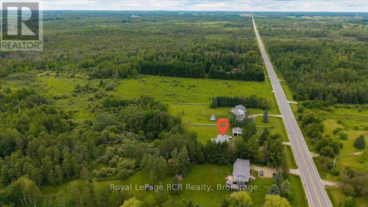111466 GREY RD 14 - 44