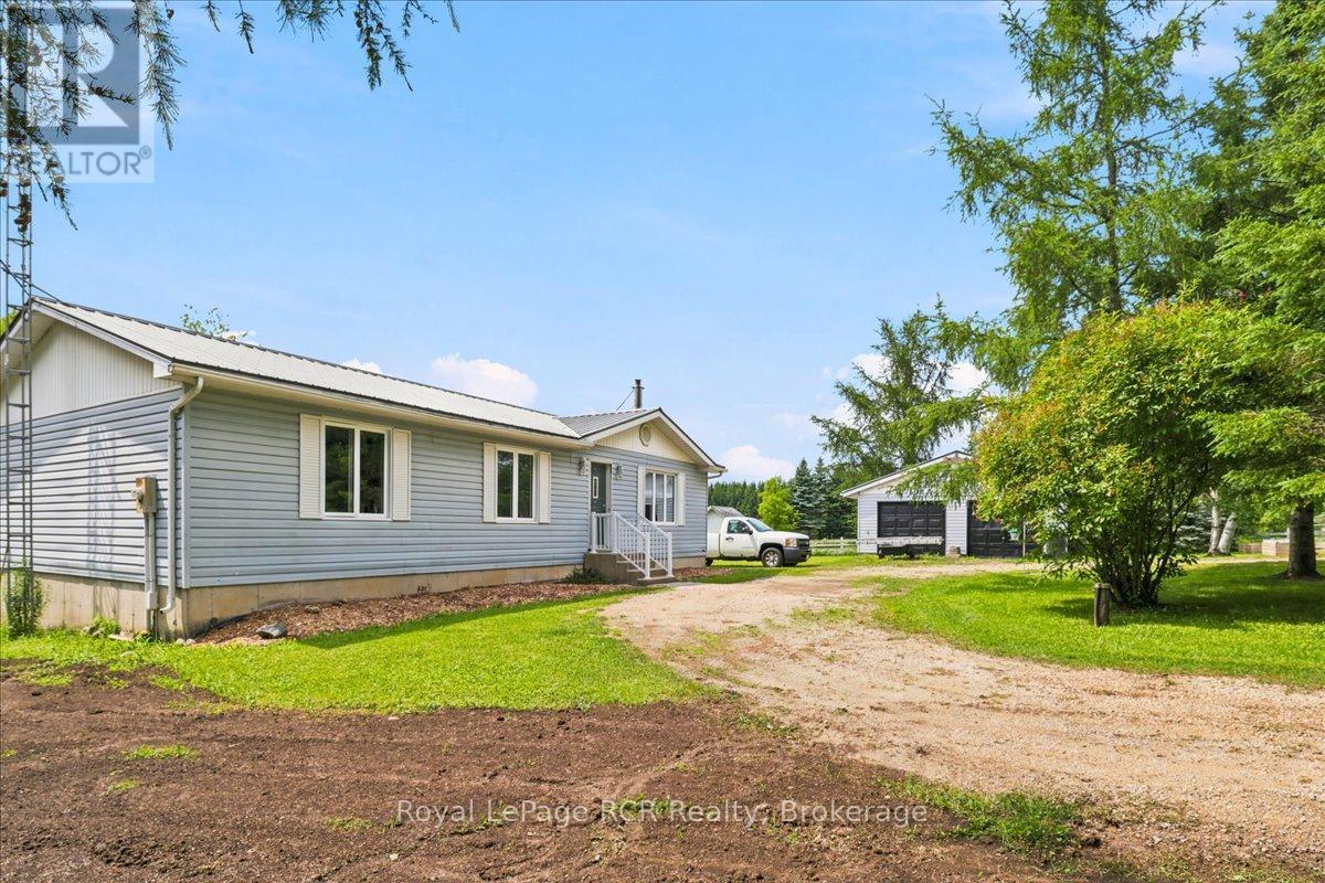 111466 GREY RD 14 - 5