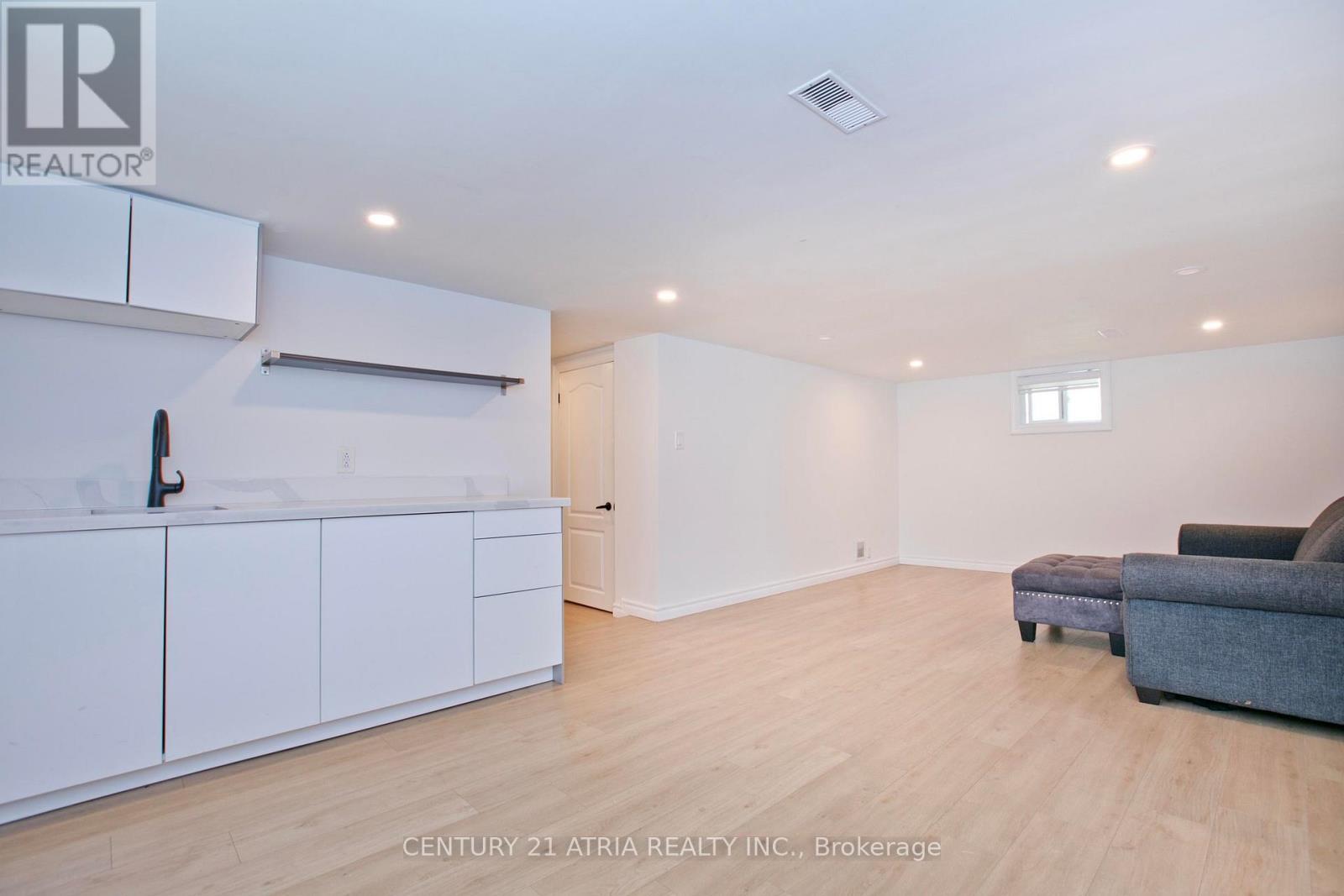 53 BERGEN ROAD - 25