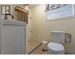 50 Carmen Avenue thumbnail 13
