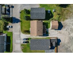 50 Carmen Avenue thumbnail 14