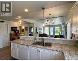 Kitchen - 13 Ragged Point Road Unit# 1, Grand Manan, NB E5G2C1 Photo 9