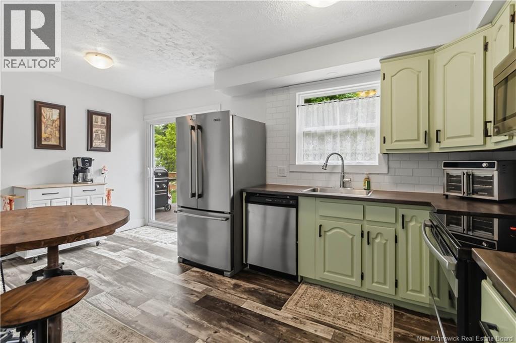 41 Highlandview Road - 18