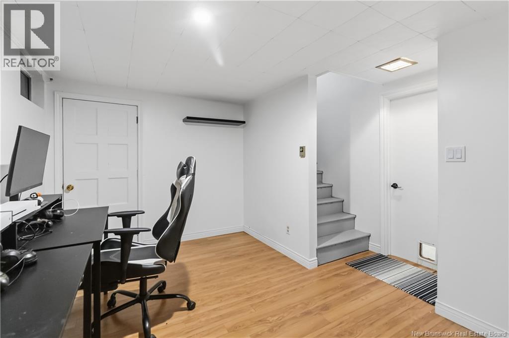 41 Highlandview Road - 35